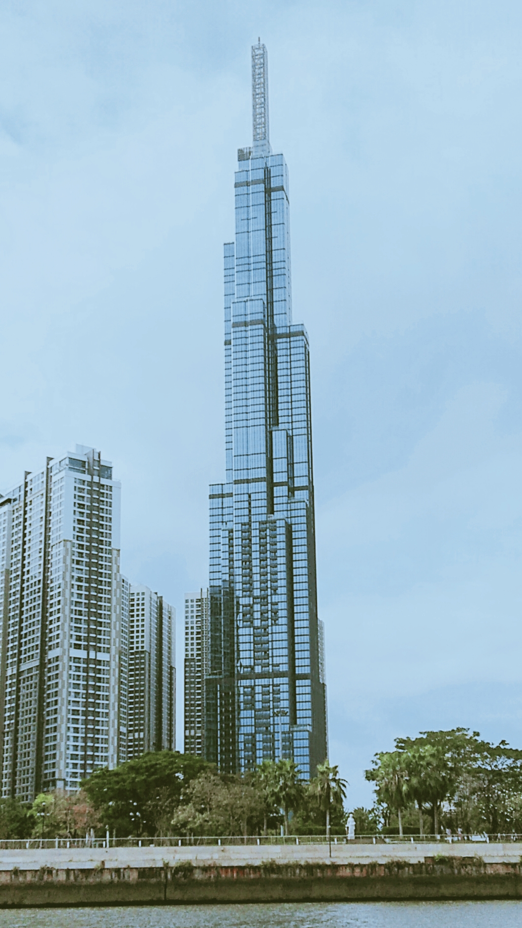 Tòa tháp Landmark 81 biểu tượng của Tập đoàn Vingroup